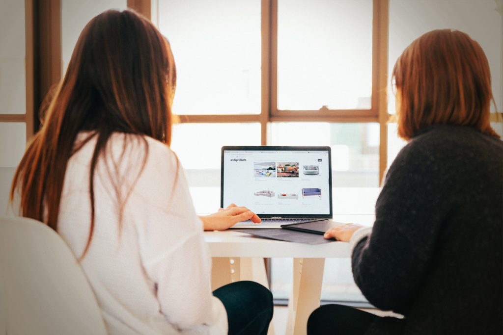 échange_bureau_ordinateur_stockage_cloud_pme