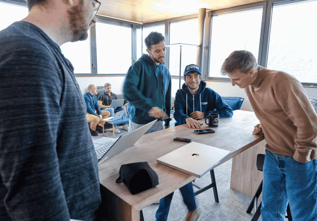 equipe_reunion_developpement_app_mobile